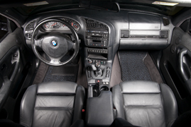 BMW M3 - Coco #55 Black & Blue