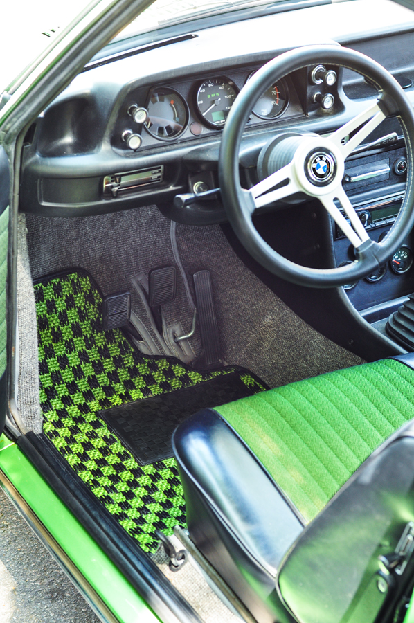 Bmw 2002 Car Floor Mats