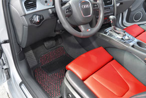 2011 Audi S4 - Coco #51 Black & Red