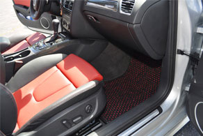 2011 Audi S4 - Coco #51 Black & Red