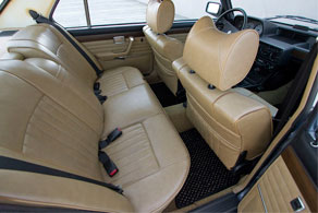 1980 BMW 528i - Coco #02 Black & Natural
