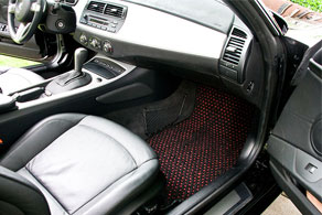 2006 BMW Z4 - Coco #51 Black & Red