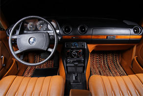 1977 Mercedes Benz 240D - Coco #91 Jaspe ( Calico )