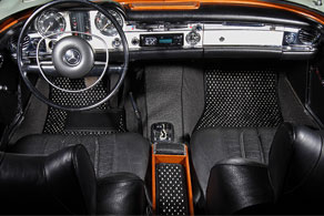 Mercedes Benz 280SL - Coco #12 Black & White