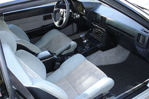 1984 Toyota Celica Supra - Coco #22 Black Herringbone