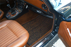 1973 Triumph Stag Convertible - Coco #57 Black & Orange