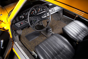 1973 Porsche 911 - Coco #52 Black & Yellow