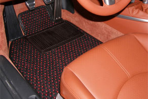 2009 Porsche 997 - Coco #56 Black & Terracotta